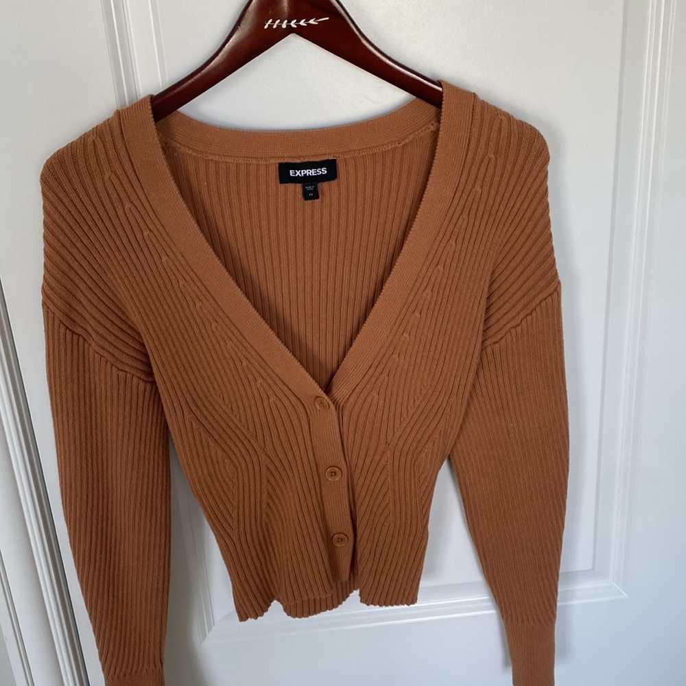 Express Sweater - Picture 2 of 7